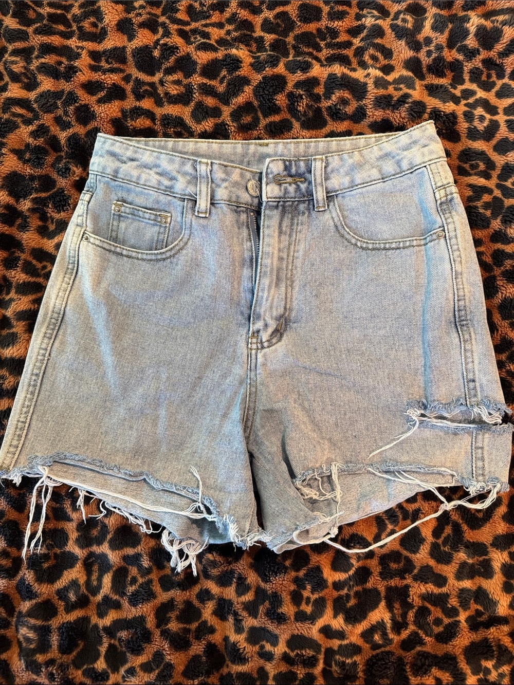 SHEIN Light Blue Distressed High-Rise Denim Shorts
